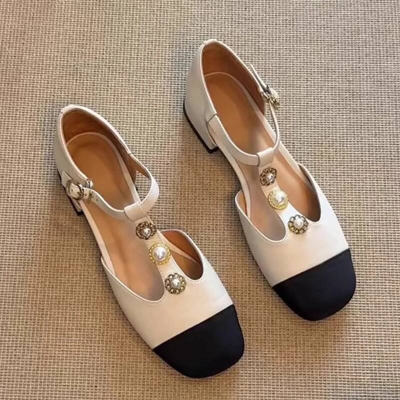 Street Fashion Styles - Sandal Hak Tinggi Wanita Model Persegi,